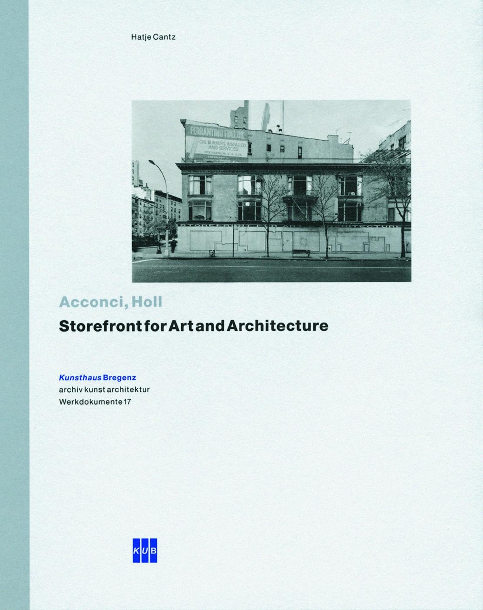 Acconci, Holl