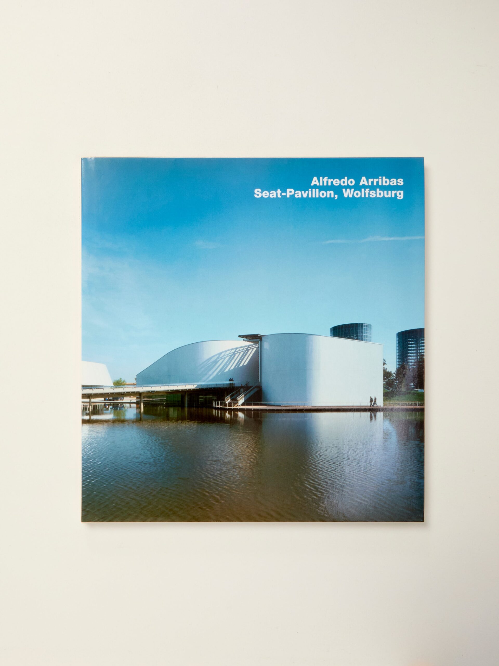 Alfredo Arribas. Seat-Pavilion, Wolfsburg (Opus 44)