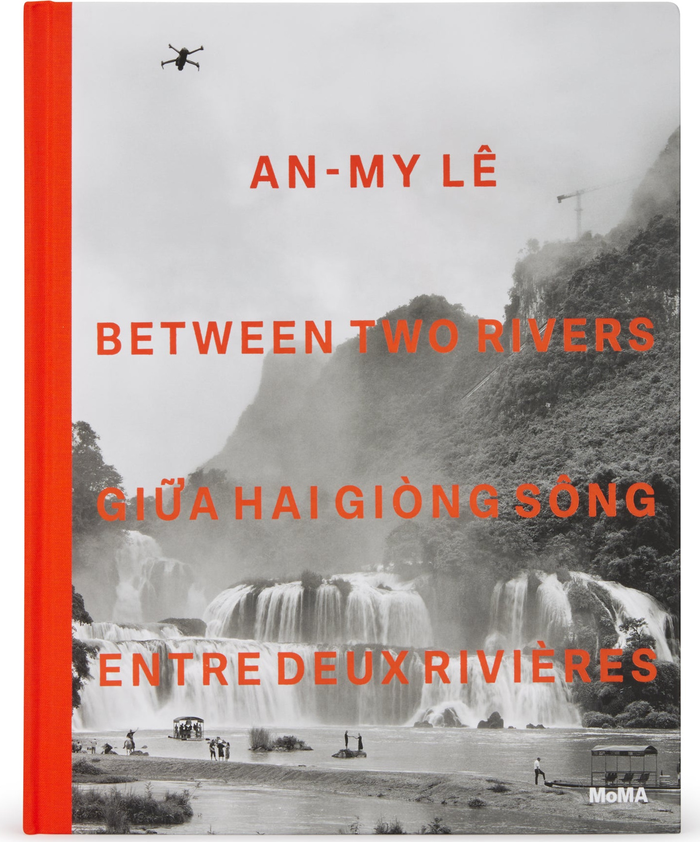 An-My Lê: Between Two Rivers – Hardcover cover