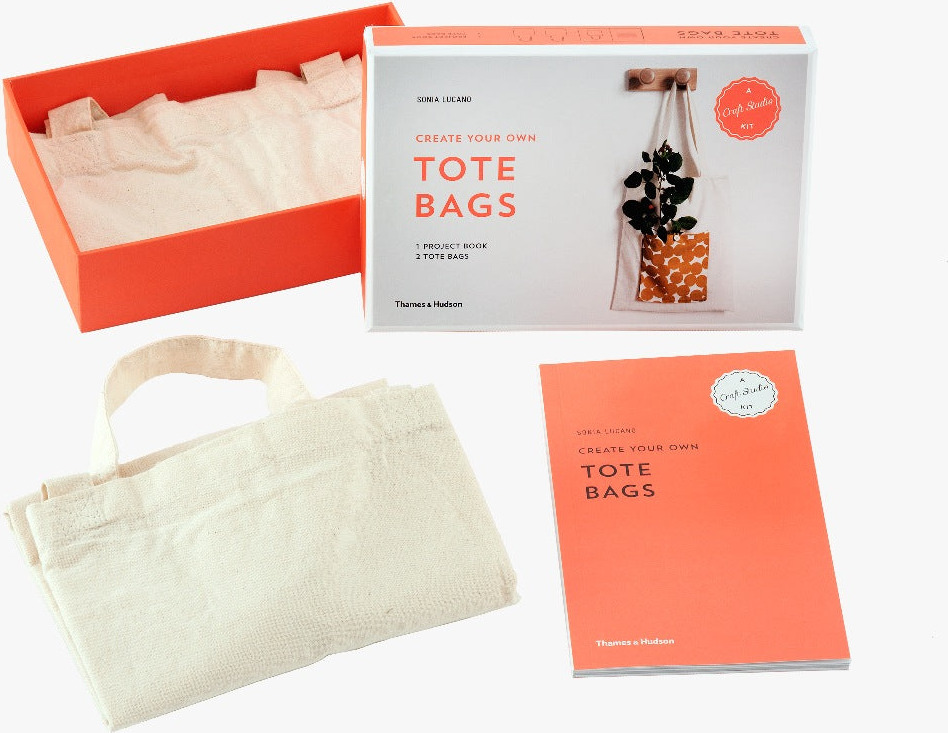 Create Your Own Tote Bags (A Craft Studio Kit)