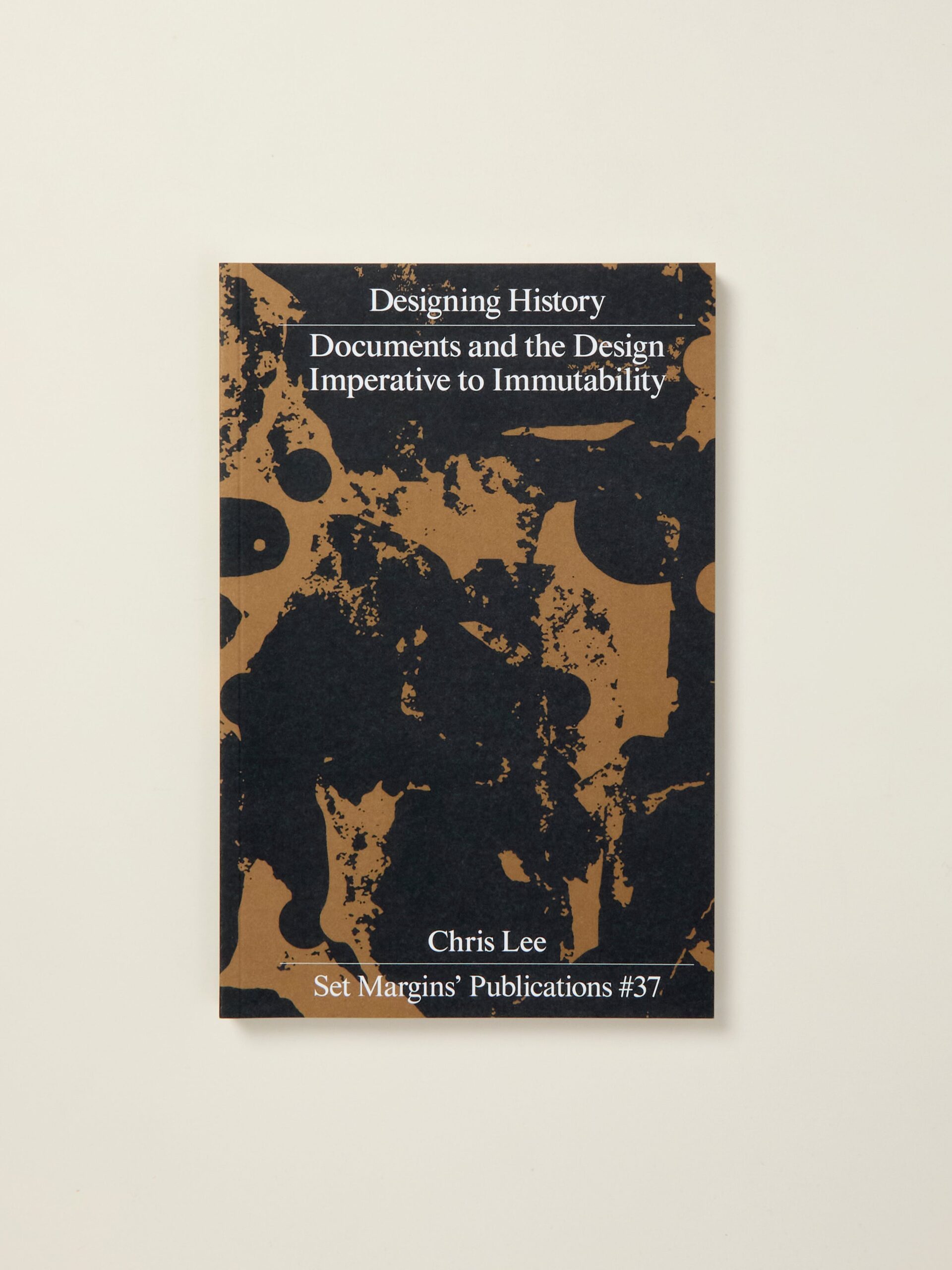 Designing History: Documents and the Design Imperative to Immutability
