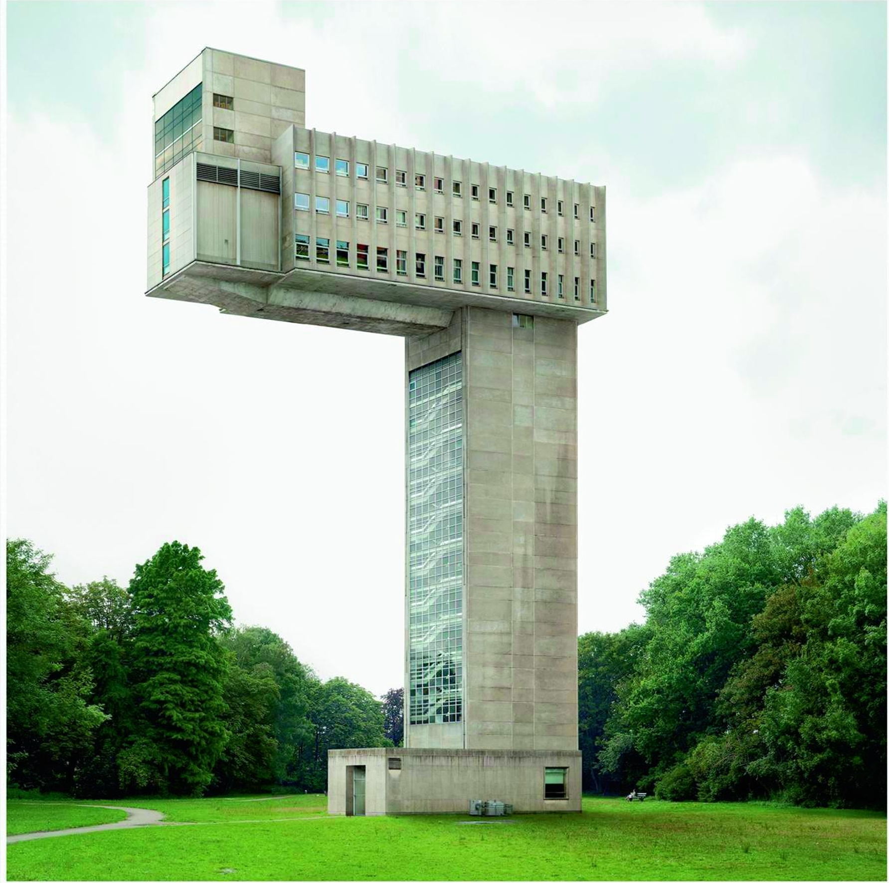 Filip Dujardin