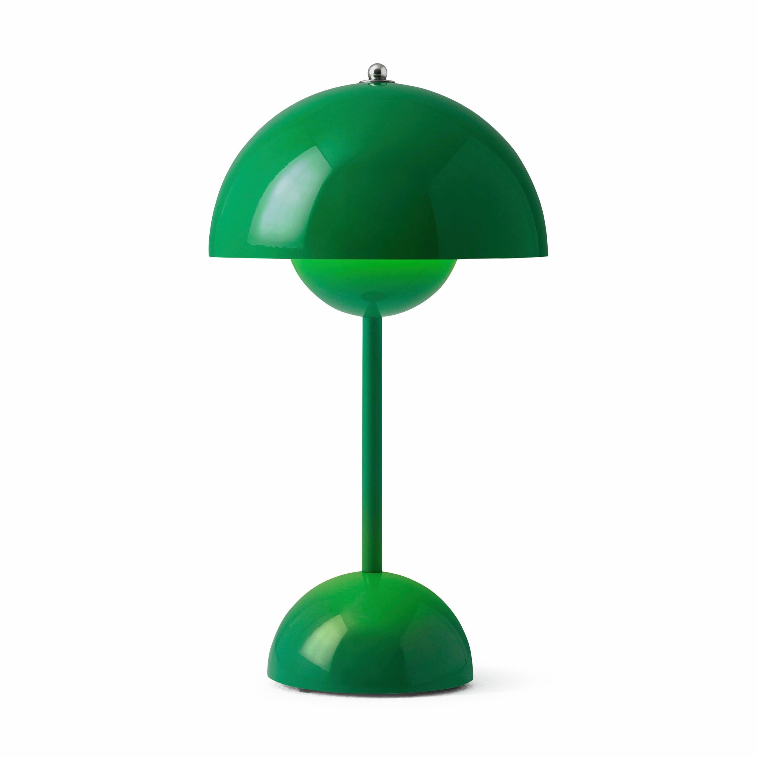 Flowerpot VP9 LED Portable Lamp – Signal Green