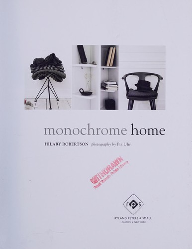 Monochrome Home: Elegant Interiors in Black and White