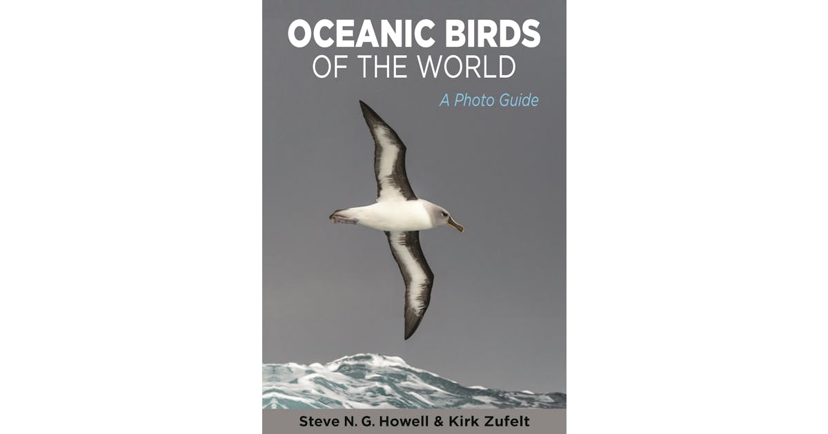 Oceanic Birds of the World: A Photo Guide cover