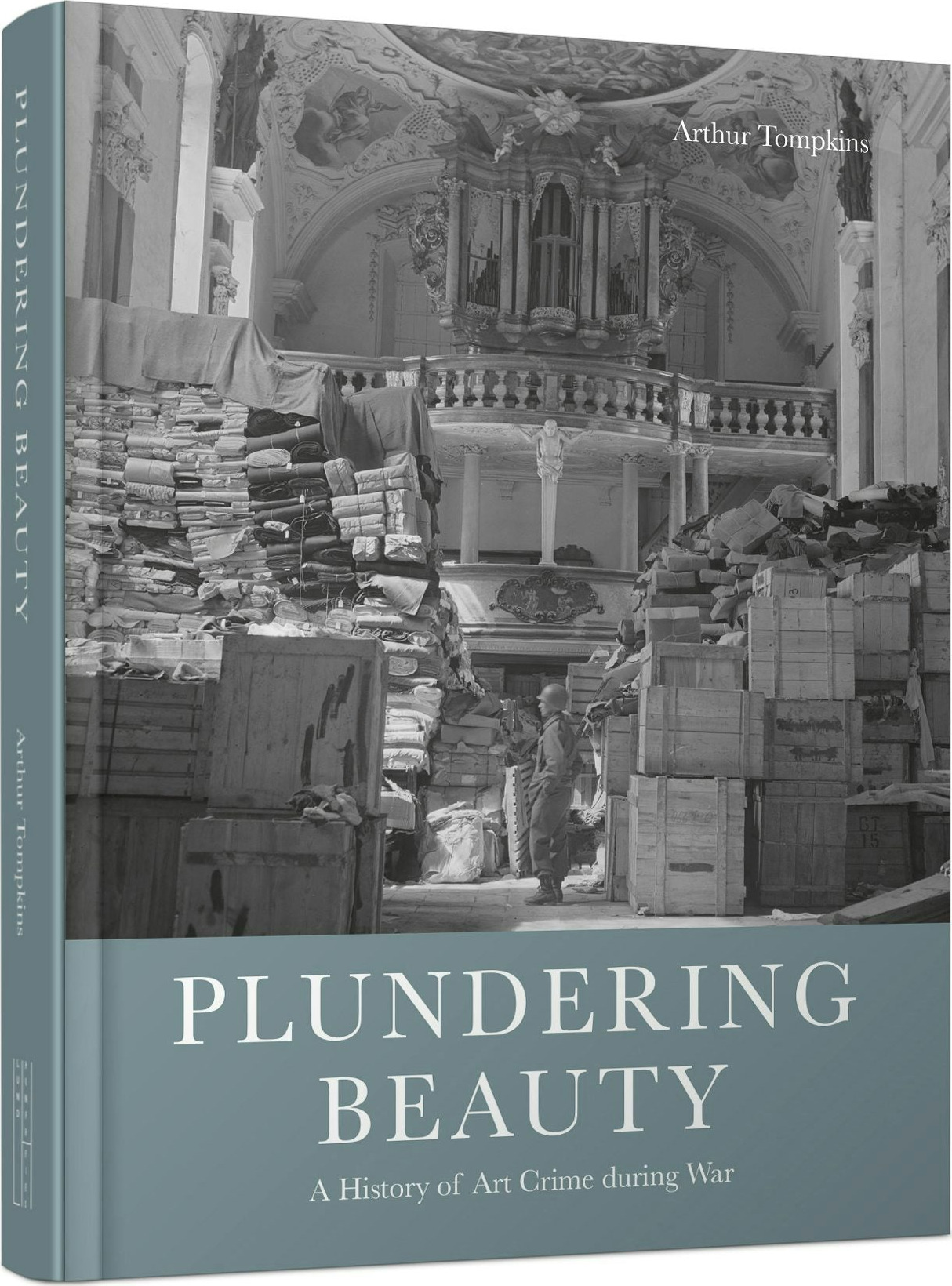 Plundering Beauty